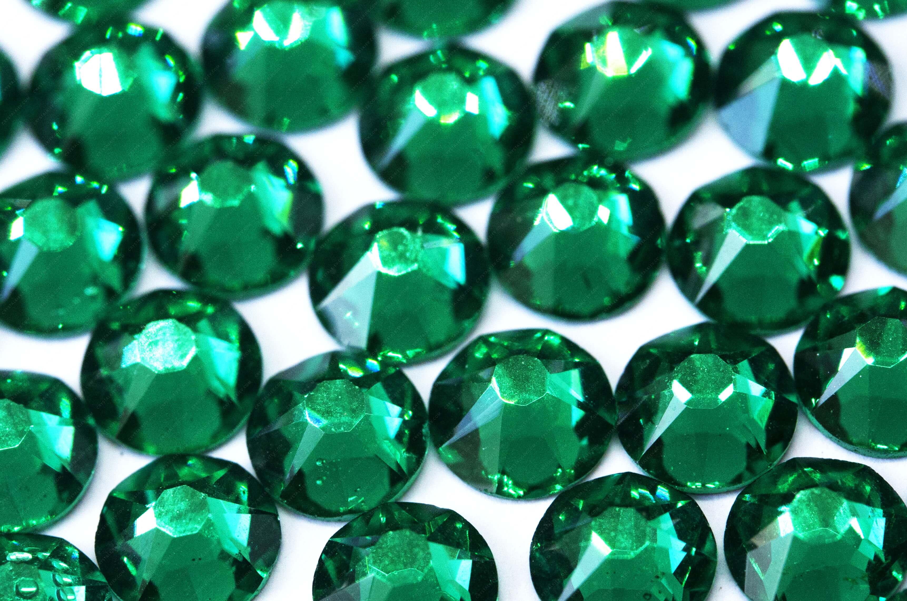 Crystalline Blue Zircon* Xirius Rose 2088